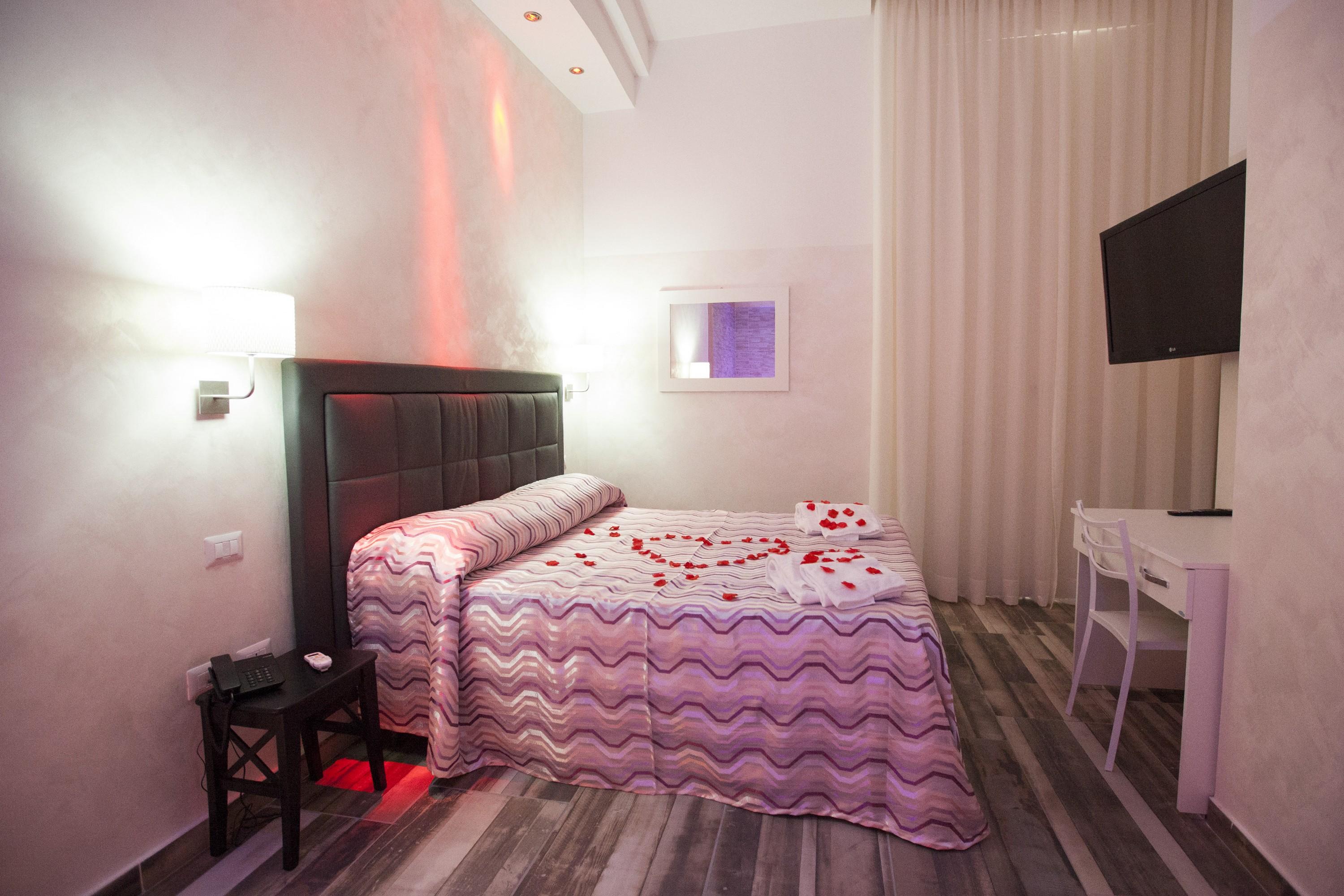 Bed and Breakfast Napoli Garibaldi Square Exterior foto